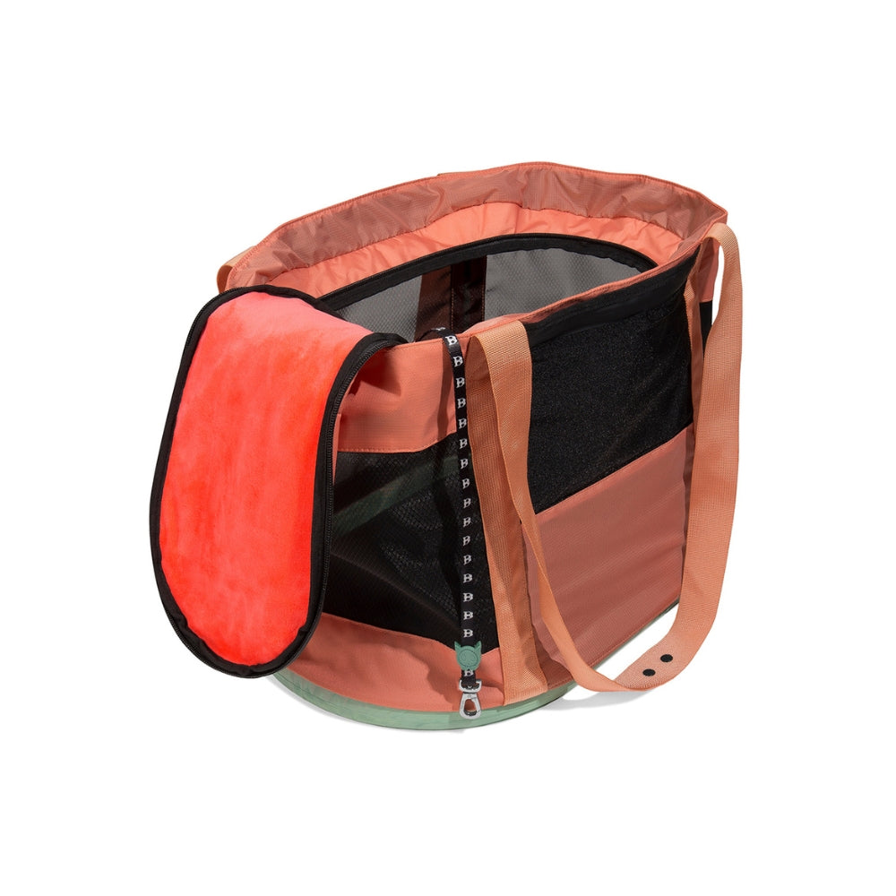 Zee.Cat 360 Carrier